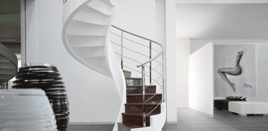 Винтовая лестница: оптимальные варианты установки