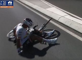 Джонатан Нарваэс сошёл с Тура Даун Андер-2026 после падения