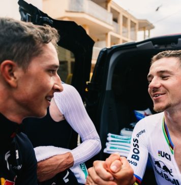 Red Bull – BORA – hansgrohe одерживает победу в командной гонке на Майорке