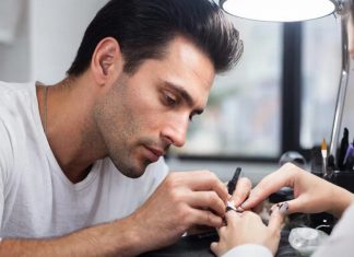 Ноготочки раздора: провинциальная писательница обвинила федеральный телеканал в плагиате