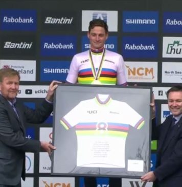 Матье ван дер Пул завоевал в Хюлсте рекордный восьмой титул чемпиона мира по велокроссу