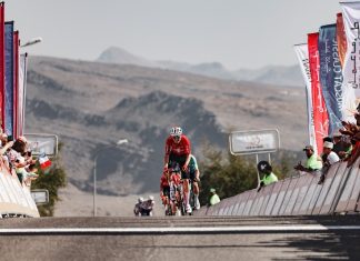 Мауро Шмид — победитель 3 этапа Тура Омана-2026