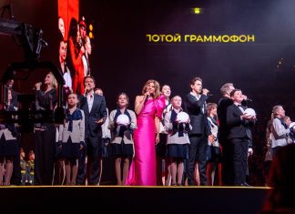 Елена Север и Артур Пирожков проведут «Золотой Граммофон» в Санкт-Петербурге — БлокнотРУ — Новости шоу-бизнеса. Новости шоу-бизнеса России сегодня. Новости шоу-бизнеса России. Новости шоу-бизнеса России сегодня 2026. Новости шоу бизнеса России сегодня. Новости шоу-бизнеса россии сегодня 2026. Последние новости шоу бизнеса России. Шоу бизнес России сегодня.