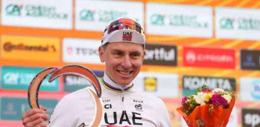 Тадей Погачар — победитель Милан – Сан-Ремо-2026