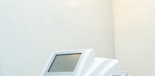 Как вернуть ровный тон кожи: IPL, пигментация и сосудистая