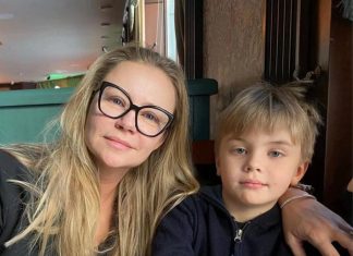 «Страшный сон и абсурд»: Мария Миронова раскрыла подробности суда с бывшим мужем, который хочет отобрать сына