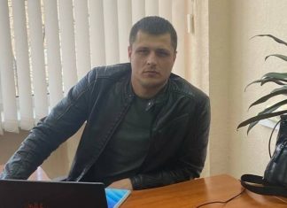 Экс-участник «ДОМ-2» до смерти избил друга из-за бывшей жены в Санкт-Петербурге — БлокнотРУ — Новости шоу бизнеса. Новости шоу-бизнеса России сегодня. Новости шоу-бизнеса России. Новости шоу-бизнеса. Новости шоу. Новости шоу-бизнеса России. Скандалы шоу-бизнеса знаменитостей последние сплетни. Скандалы шоу-бизнеса. Скандалы шоу-бизнеса России. Скандалы шоу бизнеса. Скандалы шоу бизнеса России. Новости шоу бизнеса России сегодня. Новости шоу бизнеса России.