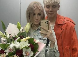 «Не в возрасте дело»: Саша Айс жестко ответила защитникам Вани Дмитриенко — БлокнотРУ — Новости шоу бизнеса. Новости шоу-бизнеса России сегодня. Новости шоу-бизнеса России. Новости шоу-бизнеса. Новости шоу. Новости шоу-бизнеса России. Скандалы шоу-бизнеса знаменитостей последние сплетни. Скандалы шоу-бизнеса. Скандалы шоу-бизнеса России. Скандалы шоу бизнеса. Скандалы шоу бизнеса России. Новости шоу бизнеса России сегодня. Новости шоу бизнеса России.