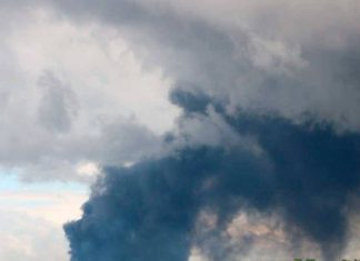 Новости Уфы сегодня, атака БПЛА и дронов: город под мощной атакой. Украинские дроны и БПЛА бьют по промышленным объектам Уфы — БлокнотРУ — Новости Уфа. Уфа новости. Новости Уфы. Атака на Уфу. Атака на Уфу сегодня. Атака БПЛА. Атака дронов. Атака БПЛА на Уфу. Атака дронов на Уфу. Уфа атака БПЛА. Уфа атака дроны. Уфа НПЗ. Уфа НПЗ новости последние. НПЗ Уфа. Уфа НПЗ атака дронов. Новости Уфы сегодня. Взрыв в Уфе. Уфа новости происшествия. Уфа новости и происшествия. Новости Уфы сегодня.
