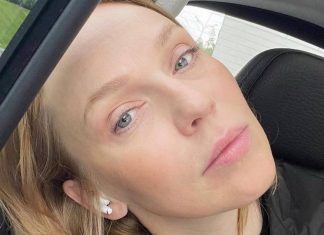 Альбина Джанабаева показала подросшую дочь от Валерия Меладзе — БлокнотРУ — Альбина Джанабаева. Джанабаева Альбина. Валерий Миладзе. Миладзе Валерий. Новости шоу бизнеса. Новости шоу-бизнеса России сегодня. Новости шоу-бизнеса России. Новости шоу-бизнеса. Новости шоу. Новости шоу-бизнеса России. Скандалы шоу-бизнеса знаменитостей последние сплетни. Скандалы шоу-бизнеса. Скандалы шоу-бизнеса России. Скандалы шоу бизнеса. Скандалы шоу бизнеса России. Новости шоу бизнеса России сегодня. Новости шоу бизнеса России.