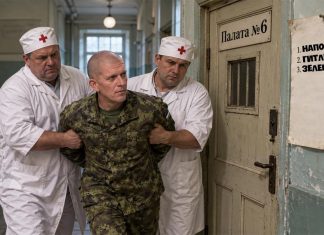 «Сядьте, чтобы не упасть»: министр обороны «сверхдержавной» Эстонии пригрозил уничтожить Россию в одиночку